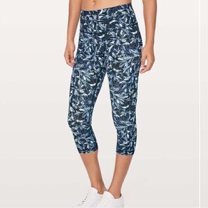 Lululemon Wunder Under Crop (Hi-Rise) 21"